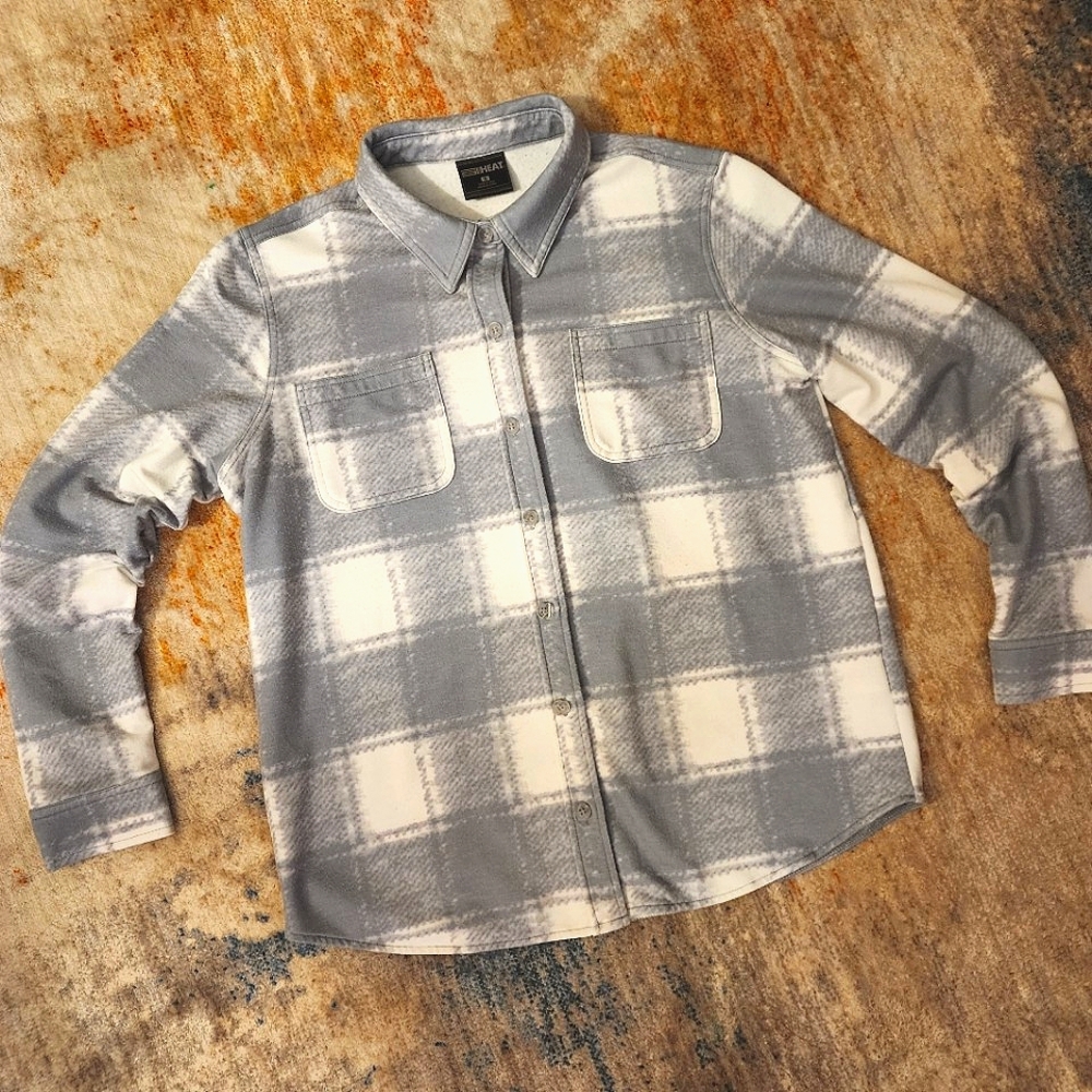 32°HEAT Cozy Knit Long Sleeve Button-Up Shirt -NWOT